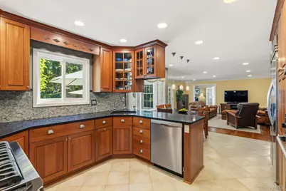 4 Dolphin Road, New City, NY 10956 - Photo 5