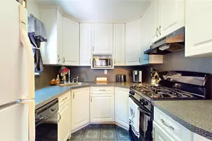 62-24 78th St, Middle Village, NY 11379 - Photo 13