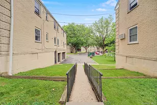 65-23 223rd Pl, Bayside, NY 11364 - Photo 17