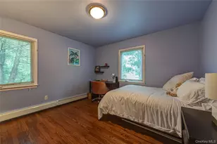 8 Woodvale Dr, Syosset, NY 11791 - Photo 9