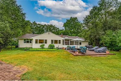 8 Woodvale Drive, Syosset, NY 11791 - Photo 23