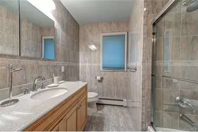 8 Woodvale Drive, Syosset, NY 11791 - Photo 13