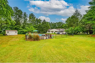 8 Woodvale Drive, Syosset, NY 11791 - Photo 19