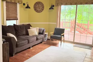 18 Pleasant Ave, Walden, NY 12586 - Photo 9