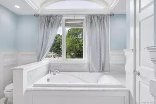 19 Joan Rd, Bay Shore, NY 11706 - Photo 29