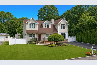 19 Joan Road, Bay Shore, NY 11706 - Photo 1