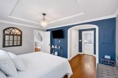 19 Joan Road, Bay Shore, NY 11706 - Photo 25