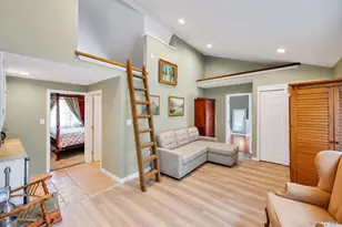 19 Joan Rd, Bay Shore, NY 11706 - Photo 31
