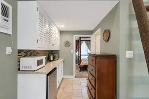 19 Joan Rd, Bay Shore, NY 11706 - Photo 35