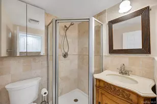 19 Joan Rd, Bay Shore, NY 11706 - Photo 37