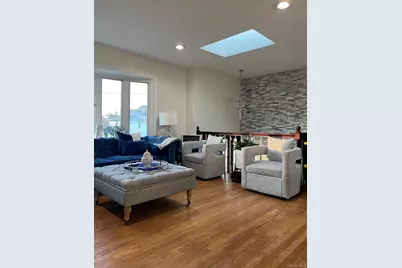 16 Espie Lane, North Babylon, NY 11703 - Photo 7