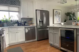 16 Espie Ln, North Babylon, NY 11703 - Photo 5