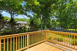 7 Sinnickson Rd, Center Moriches, NY 11934 - Photo 25