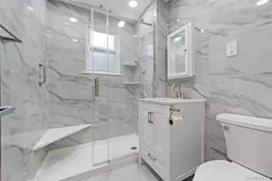 1318 Scimitar Ave, Elmont, NY 11003 - Photo 13