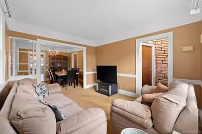 1318 Scimitar Avenue, Elmont, NY 11003 - Photo 3