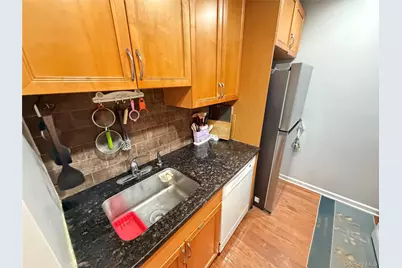 3-31 Endeavor Place #B, College Point, NY 11356 - Photo 5