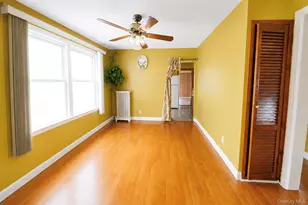 937 N 7th St, New Hyde Park, NY 11040 - Photo 5