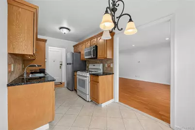 793 Palmer Road #2F, Bronxville, NY 10708 - Photo 11
