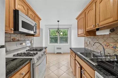 793 Palmer Road #2F, Bronxville, NY 10708 - Photo 15