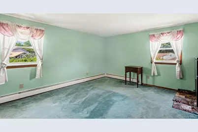 216 Gardner Avenue, Jericho, NY 11753 - Photo 13