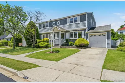 216 Gardner Avenue, Jericho, NY 11753 - Photo 1