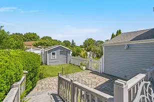 216 Gardner Ave, Jericho, NY 11753 - Photo 21