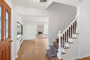 100 Bayberry Ave, Garden City, NY 11530 - Photo 5