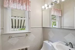 100 Bayberry Ave, Garden City, NY 11530 - Photo 17