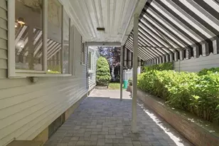 100 Bayberry Ave, Garden City, NY 11530 - Photo 29
