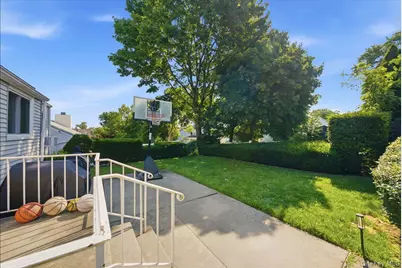 37 Park Avenue, Yonkers, NY 10703 - Photo 33