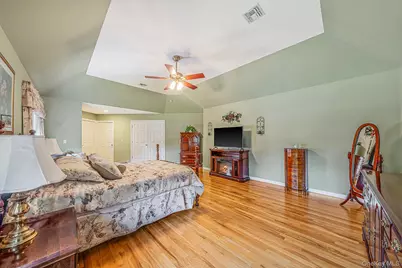 10 Park View Lane, Lake Grove, NY 11755 - Photo 35