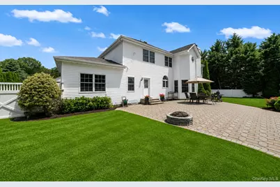 10 Park View Lane, Lake Grove, NY 11755 - Photo 43