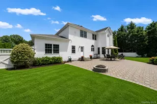 10 Park View Ln, Lake Grove, NY 11755 - Photo 43