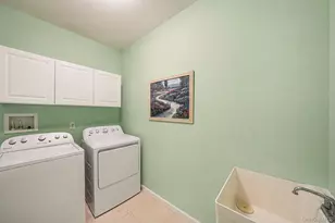 10 Park View Ln, Lake Grove, NY 11755 - Photo 23