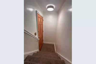 233-06 131 Avenue E 233-06 131 Avenue Avenue #2, Rosedale, NY 11422 - Photo 3