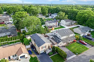 6 Atlantic St, Holtsville, NY 11742 - Photo 35