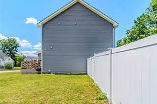 211 Ridgeline Dr, Poughkeepsie, NY 12603 - Photo 33