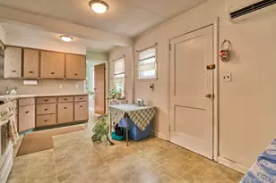 161 Van Buren St, West Babylon, NY 11704 - Photo 7
