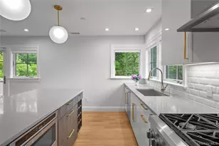 51 Wendt Ave, Larchmont, NY 10538 - Photo 11