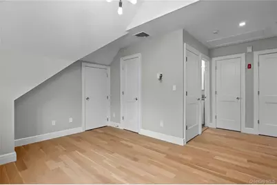 51 Wendt Avenue, Larchmont, NY 10538 - Photo 15
