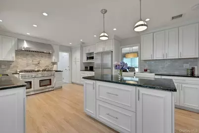 16 Hearthstone Circle, Scarsdale, NY 10583 - Photo 13