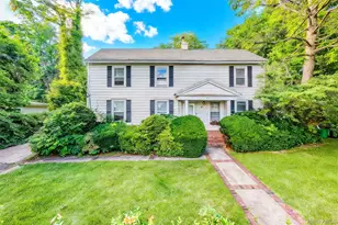87 Susquehanna Ave, Great Neck, NY 11021 - Photo 23