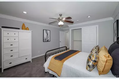 475 Little East Neck Road #PW26, West Babylon, NY 11704 - Photo 9