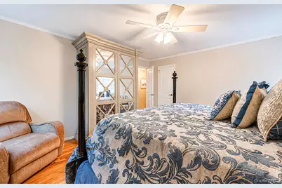14 Sandpiper Court, Smithtown, NY 11787 - Photo 35