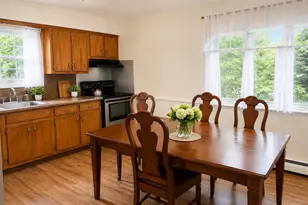 27 Pine Rd, Amityville, NY 11701 - Photo 3