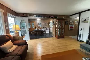 45 W Clearwater Rd, Lindenhurst, NY 11757 - Photo 13