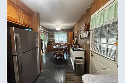 45 W Clearwater Road, Lindenhurst, NY 11757 - Photo 19