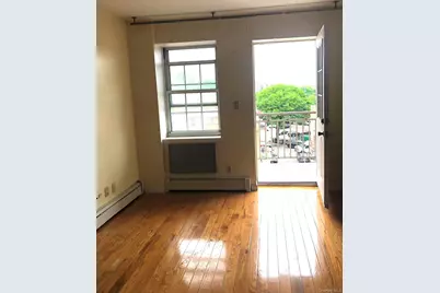 3506 Leavitt Street #5C, Flushing, NY 11354 - Photo 3