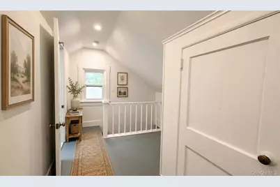 46 S 6th Street #cottage, Locust Valley, NY 11560 - Photo 7