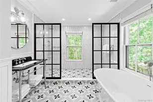 28 Wolf Way, East Hampton, NY 11937 - Photo 13